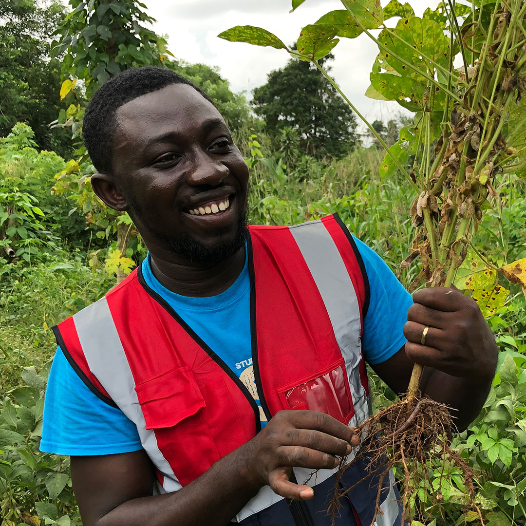 Headshot of PhD student Daniel Fobi.